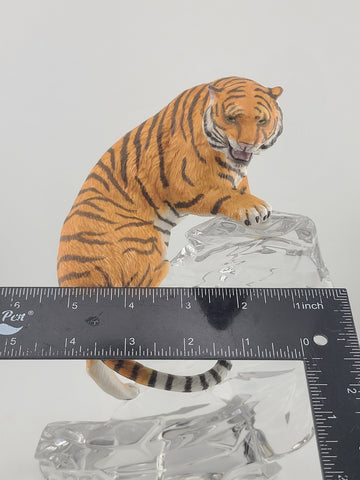 VTG Franklin Mint Bengal Tiger on a Crystal Glass Rock Sculpture 9.5" Mint Cond.