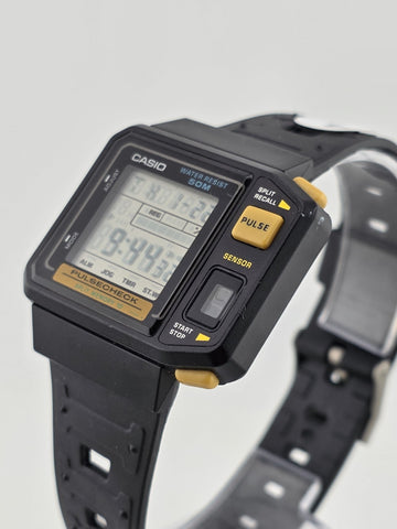 Ultra Rare Vtg Casio JP-100W Pulse Check digital watch 1987 First Pulse Watch