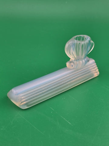 Set Of 2 Vintage Signed Sabino France Opalescent Glass Knife Rest “vase” & Sign.