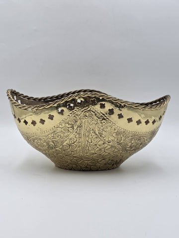 Large Antique Hand Hammered Brass Pierced Floral Bowl Jardiniere Rope Rim