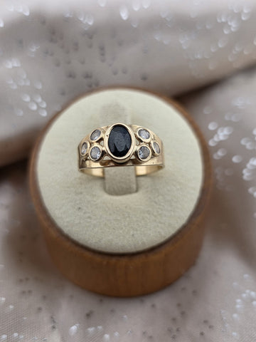 Vintage 14K Gold Italy Black Onyx White CZ Ring Bezel Cluster Band Size 6.5