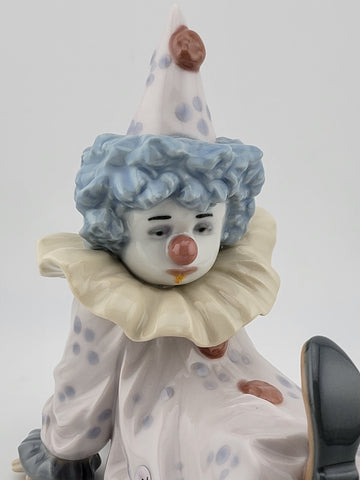 Vintage Retired LLADRO 1990 Glazed Porcelain Tired Friend Clown #05812. VG Cond.
