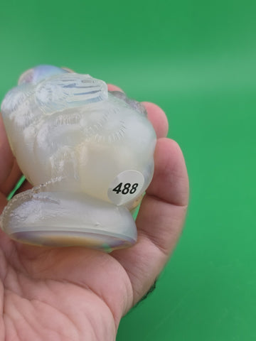 Vintage Sabino Glass Medium Chicken Hen Figurine Opalescent Signed 3 1/2"