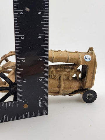 Antique Arcade Fordson Cast Iron Toy Farm Tractor Farmer NO DRIVER (FARMER)