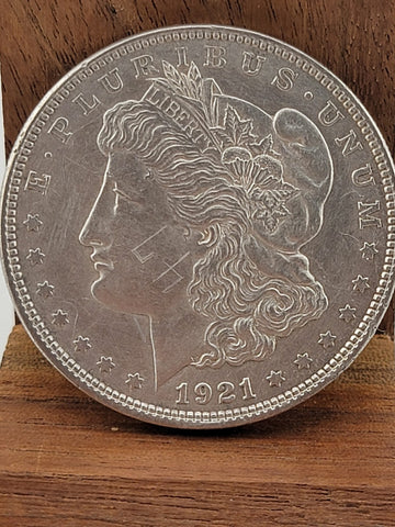 1921-D MORGAN SILVER DOLLAR WITH DIE CRACK REV (90% SILVER)