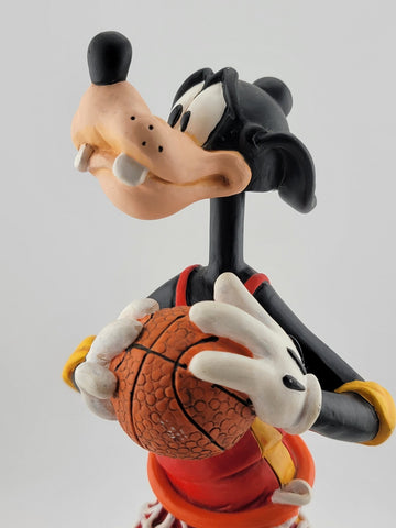 Walt Disney World Disneyland Resort Goofy Basketball Bobble Head Figurine 8.5”