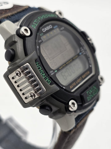 Private Vintage Casio Pro Trek PRT-30 1405 Twin Sensor Alti Thermo Digital Watch