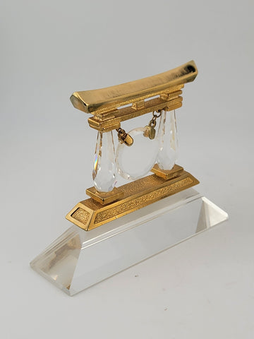 Rate Retired Japanese shrine figurine, gold plated with Swarovski ®️Cut Crystal