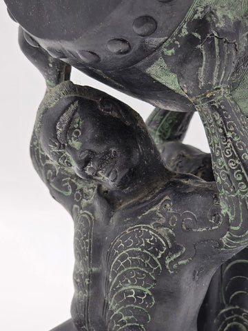 Antique Old China Bronze Ware Dynasty Dragon Head Kneel People Drum Statue 15 in