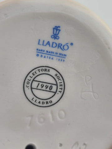 LLADRO FIGURINE COLLECTORS SOCIETY, CAN I PLAY, #7610 WITH ORIGINAL BOX 1984