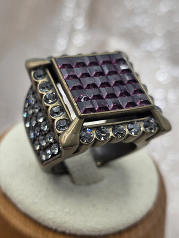 Vintage Heidi Daus Womens Size 8 Ring Faceted Gray Purple Swarovski Crystal Glam