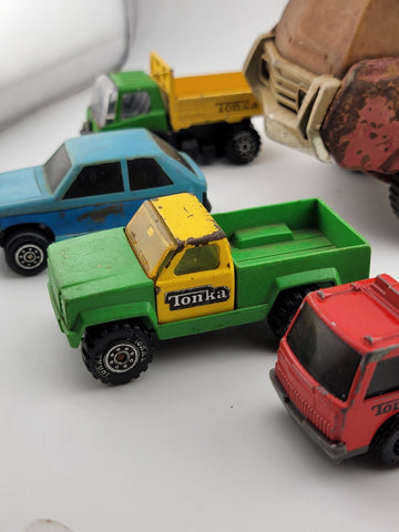 Lot Of 5 Small Vintage Collectible Tonka Cars And Trucks.