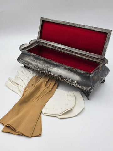 1890's Victorian Simpson Hall Miller Quadruple Plate Glove Box Velvet Lined Box