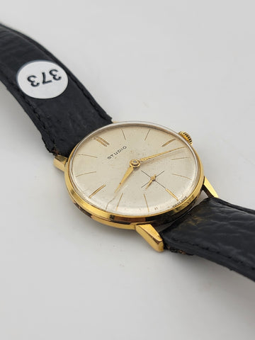 Rare Men's wristwatch Studio Made by Vulcain 60s Gold-Plated Swiss Made. Working
