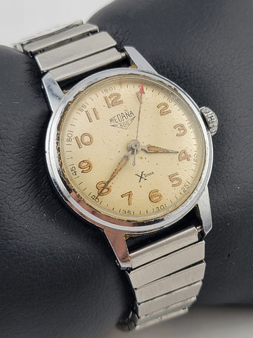 Vintage Medana 500 Xtensa Wrist Watch With Band 33mm. Working Cond.