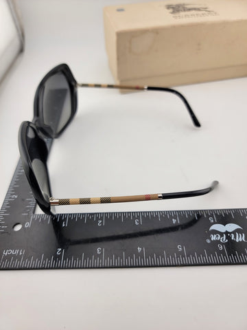 Vintage Burberry B 4122 3001/T3 Square Black Gray Sunglasses 60-16-135 W Box.