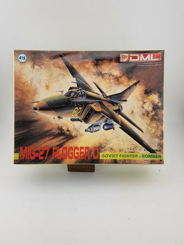 Vintage Sealed DML unassembled model kit-27 Flogger D Soviet Fighter-Bomber