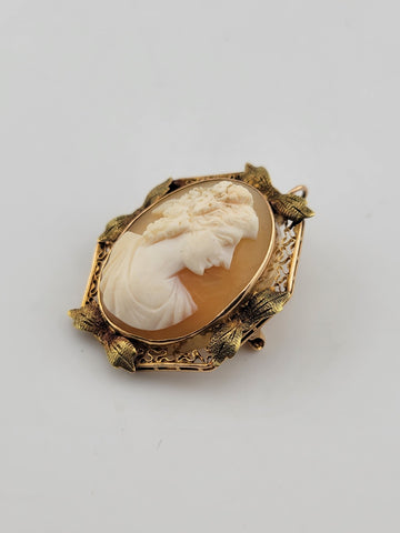 Antique Art Deco 10K Gold Portrait carved shell pendant brooch 1&1/4 inch.