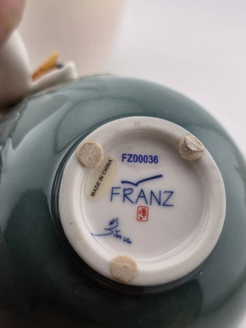 Set Of 4 FRANZ Porcelain Teacup Sculptural Floral Art Cups Hummingbird Ladybug