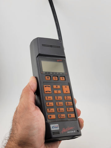 VINTAGE 1992 ERICSSON HOTLINE GH172 THE VERY FIRST GSM PHONE ERICSSON CREATED!