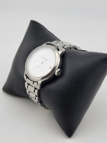 Baume & Mercier Classima White Women's Watch - MOA10267. Excellent Condition.