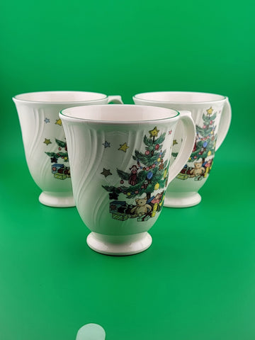 3 Vintage Christmas Mugs Holiday Coffee Cups Happy Holidays Nikko Japan