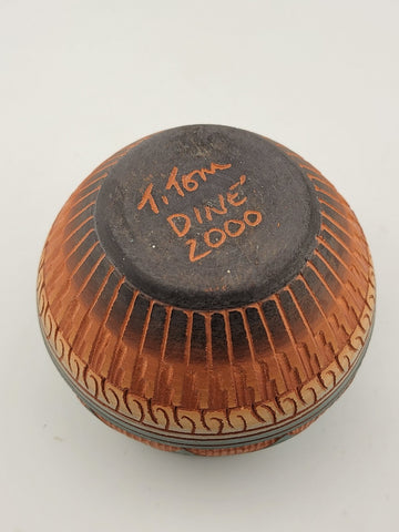 NAVAJO ENGRAVED RED CLAY POTTERY, GLAZED INSIDE VASE. *SIGNED T. TOM DINI "2000"