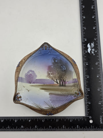 ANTIQUE ART NOUVEAU C1920 UNIQUE TRIANGULAR NIPPON DISH/HAND PAINTED W GOLD TRIM