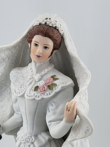 Vintage Lenox Fine Porcelain Sculpture Collection “ The Centennial Bride”