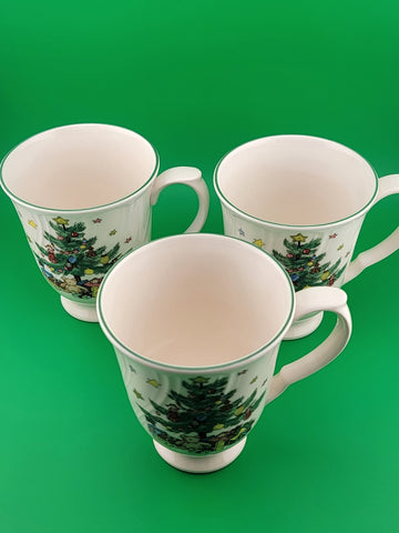 3 Vintage Christmas Mugs Holiday Coffee Cups Happy Holidays Nikko Japan