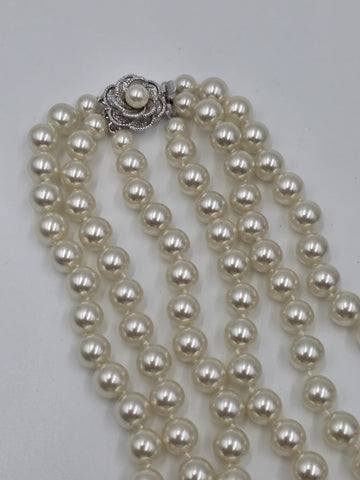 Vtg Long CAMROSE + KROSS JACQUELINE KENNEDY JBK 3 STRAND GLASS PEARL NECKLACE