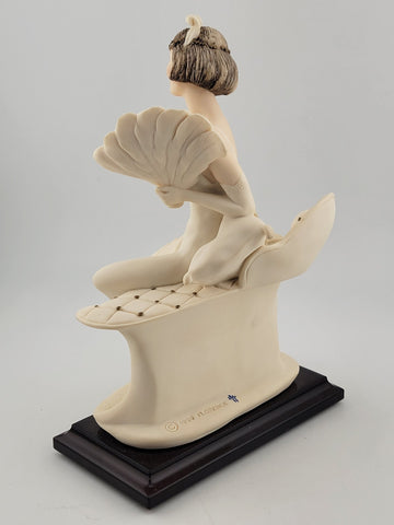 Vtg GIUSEPPE ARMANI Florence 1420F Girl Meg on Sofa with Fan Sculpture Figurine