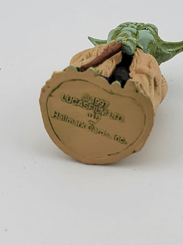 Hallmark Keepsake Christmas Ornament: Star Wars - YODA - 1997