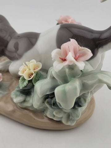 Retired Lladro Spain #1442 Kitty Confrontation Porcelain Playful Cat & Frog 1983