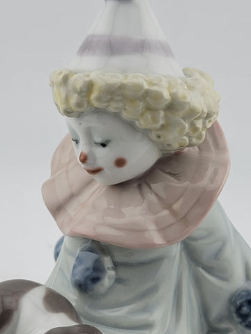 Retired LLadro Spain Figurine # 5277 Pierrot With Puppy Commedia Dell'Arte Clown