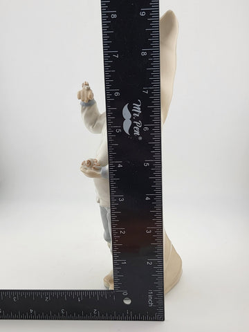 Lladro 'Boy With Snails' Figure 4896 Retired Beutiful Condition Made In Spain