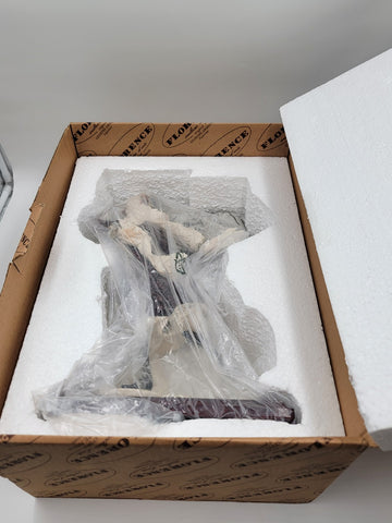 G.Armani Figurine Skating Lady Winter Capodimonte Sculpture Art 0542C New In Box