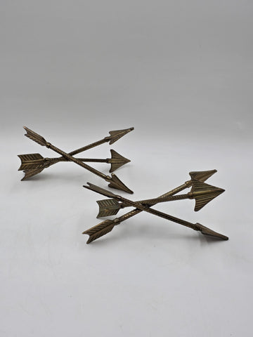 Pair Of Vintage Rustic Metal 3 Arrows Bookends Gold Tone.