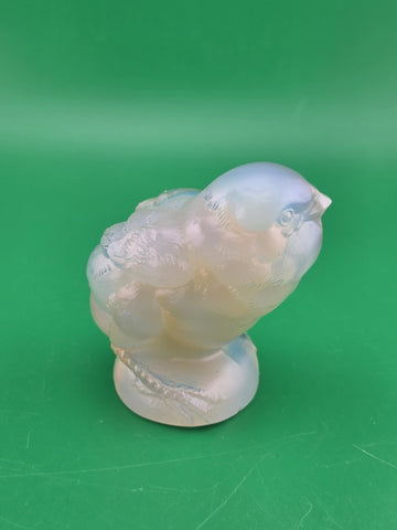 Vintage Sabino Glass Medium Chicken Hen Figurine Opalescent Signed 3 1/2"