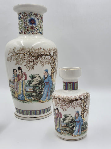 Rare Vintage Matching Set Of 3 Vintage V.V. Karraresi Italian Porcelain Vases