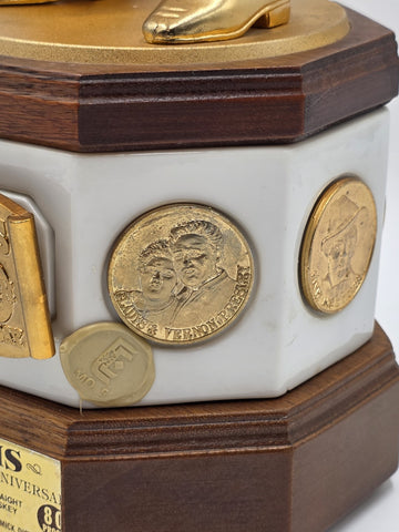 RARE EMPTY NEWM CCORMICK ELVIS PRESLEY 50TH BIRTHDAY XL 18" DECANTER MUSIC BOX