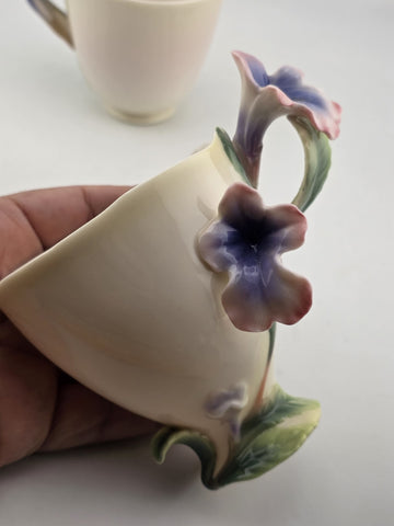 Set Of 4 FRANZ Porcelain Teacup Sculptural Floral Art Cups Hummingbird Ladybug