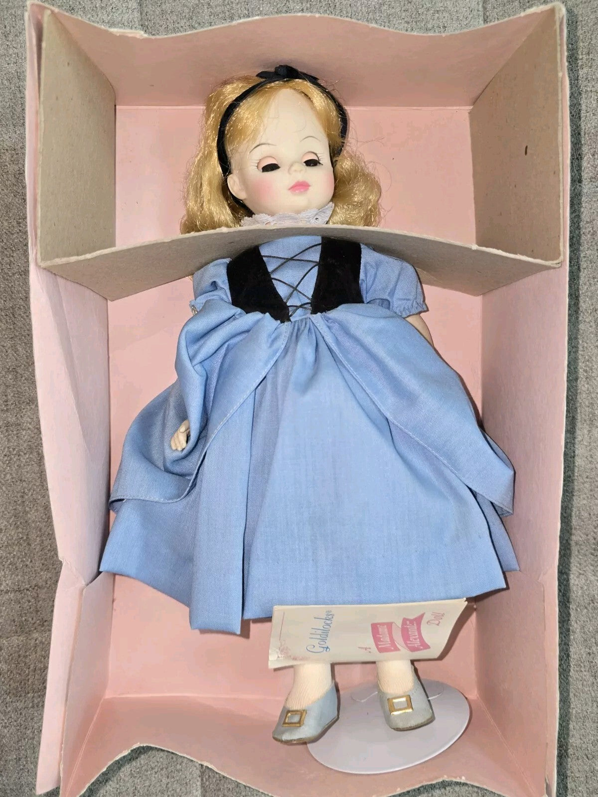 Rare Vintage collectible 1980's Madame Alexander Goldilocks 13" doll new in box.