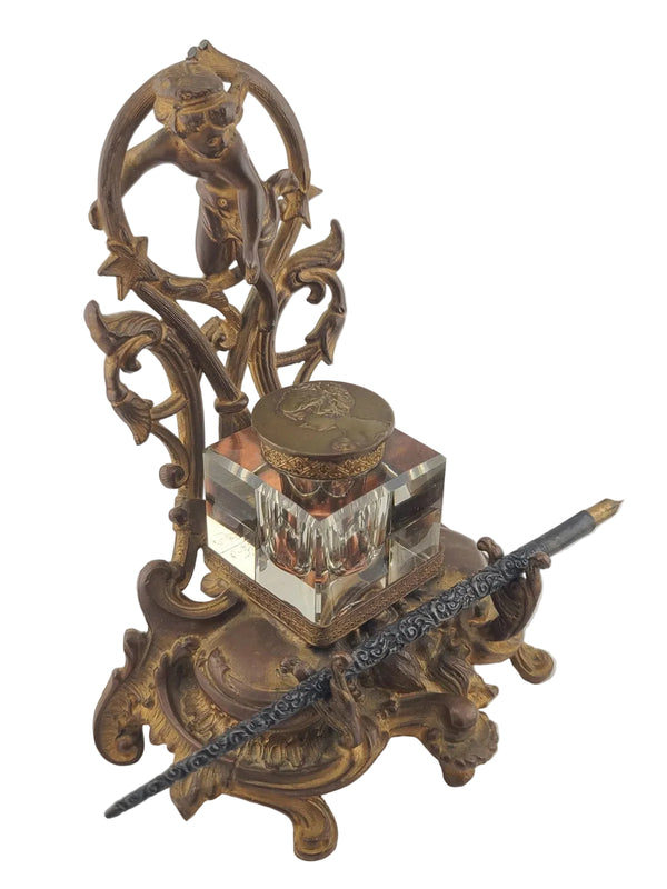 Books & Magazines/Writing Instruments