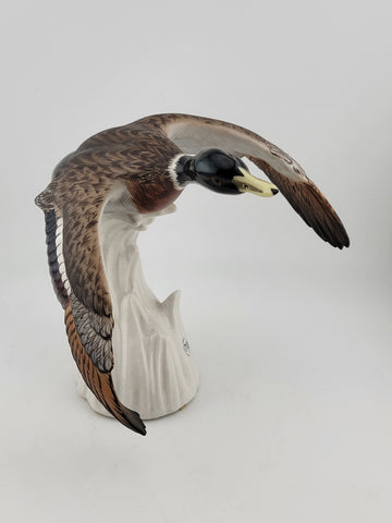 VINTAGE MID CENTURY C. MARTINO SPAIN BISQUE PORCELAIN DUCK ON FLY SCULPTURE