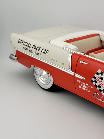 ERTL COLLECTIBLES AMERICAN MUSCLE 1955 CHEVY CONVERTIBLE INDY PACE CAR 1:18 1998
