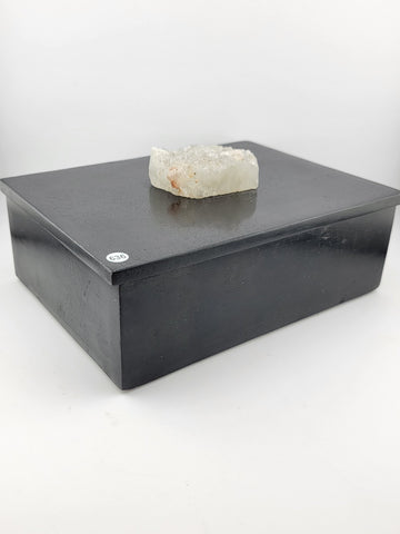 Rare Vintage Carved Heavy black marble jewelry box w Natural quartz cluster