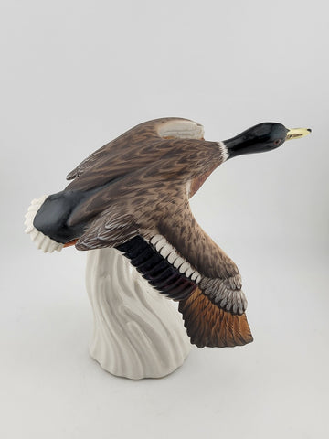 VINTAGE MID CENTURY C. MARTINO SPAIN BISQUE PORCELAIN DUCK ON FLY SCULPTURE