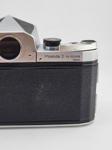 VINTAGE 1960 MIRANDA D  35mm CAMERA, SOLIGOR MIRANDA 135 mm LENS. Clean.Untested
