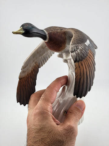 VINTAGE MID CENTURY C. MARTINO SPAIN BISQUE PORCELAIN DUCK ON FLY SCULPTURE